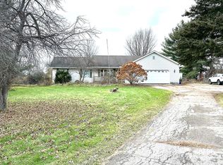 3322 S Latson Rd, Howell, MI 48843