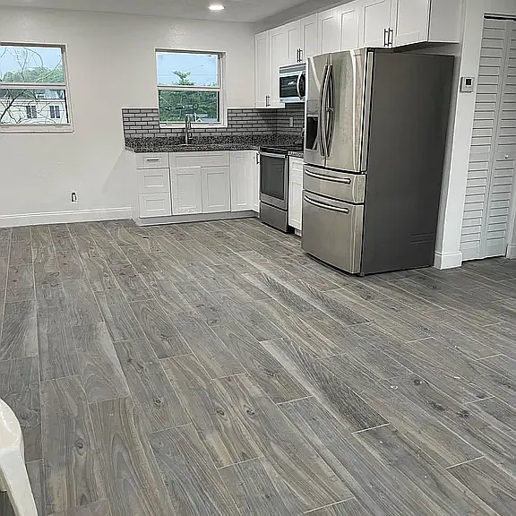 3906 SW 12th Ct #4 — Photo 1