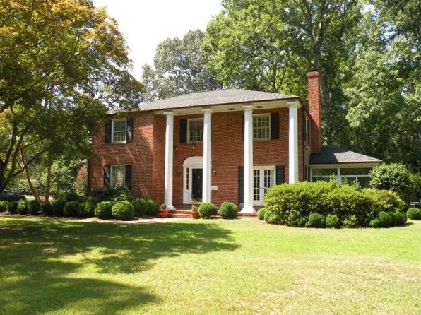 201 Parkway Dr, Newport News, VA 23606