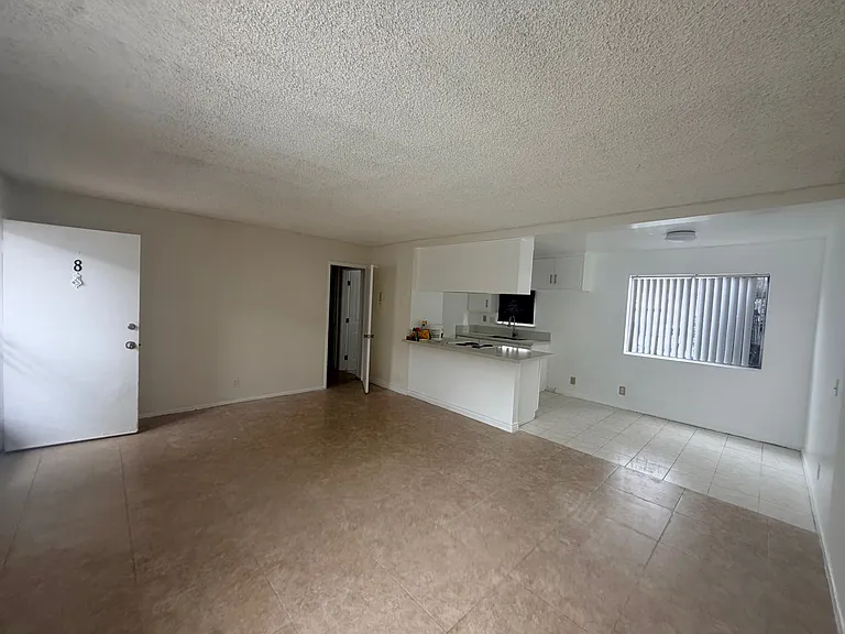 4824 Santa Anita Ave — Photo 2