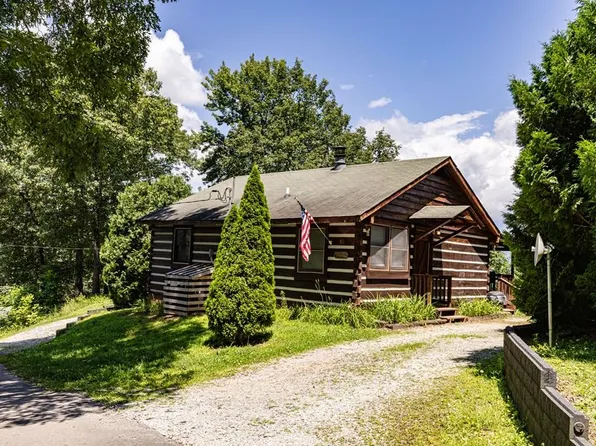 83 Biltmore Cir, Bryson City, NC 28713