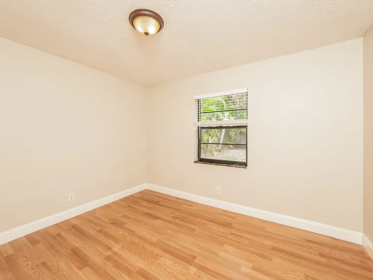 9104 Affirmed Ln — Photo 13