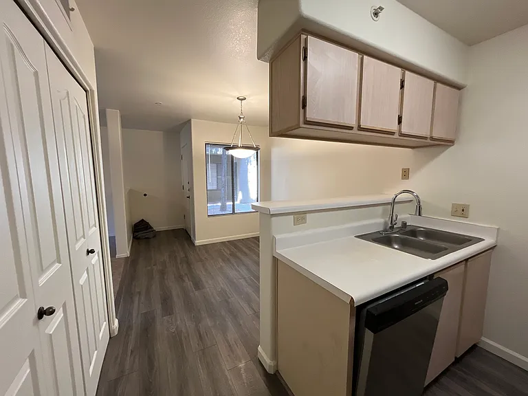5751 N Kolb Rd #5105 — Photo 25