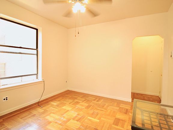 2nd image of 8015 Bay Pkwy APT C11