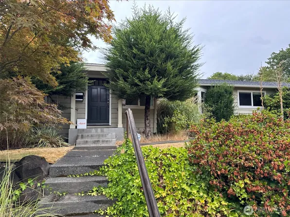 801 29th Ave E, Seattle, WA 98112