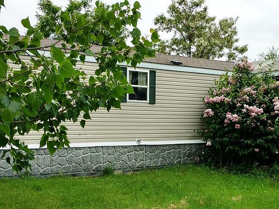 4th image of 11396 E 48th St