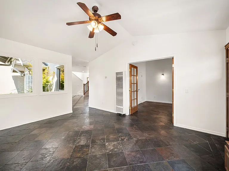 2525 Gail Pl — Photo 5