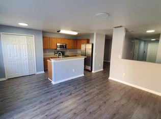 8007 Sutton Terrace Ln, Tampa, FL 33615