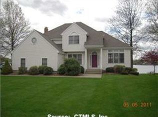 70 Sunset Dr, West Suffield, CT 06093