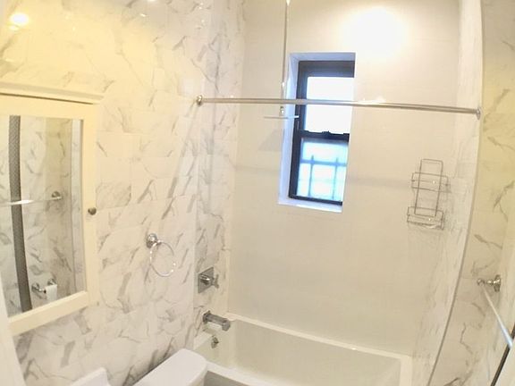 5th image of 615 Flatbush Ave APT 4A