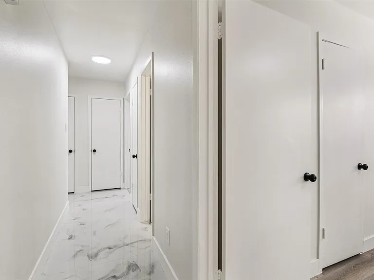 1307 Saddle Rock Dr — Photo 20