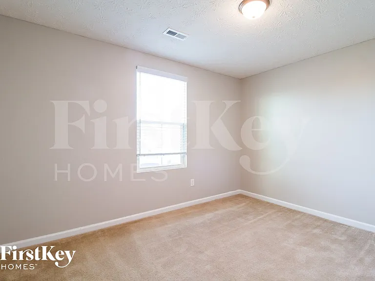 6156 Woodville Dr — Photo 12