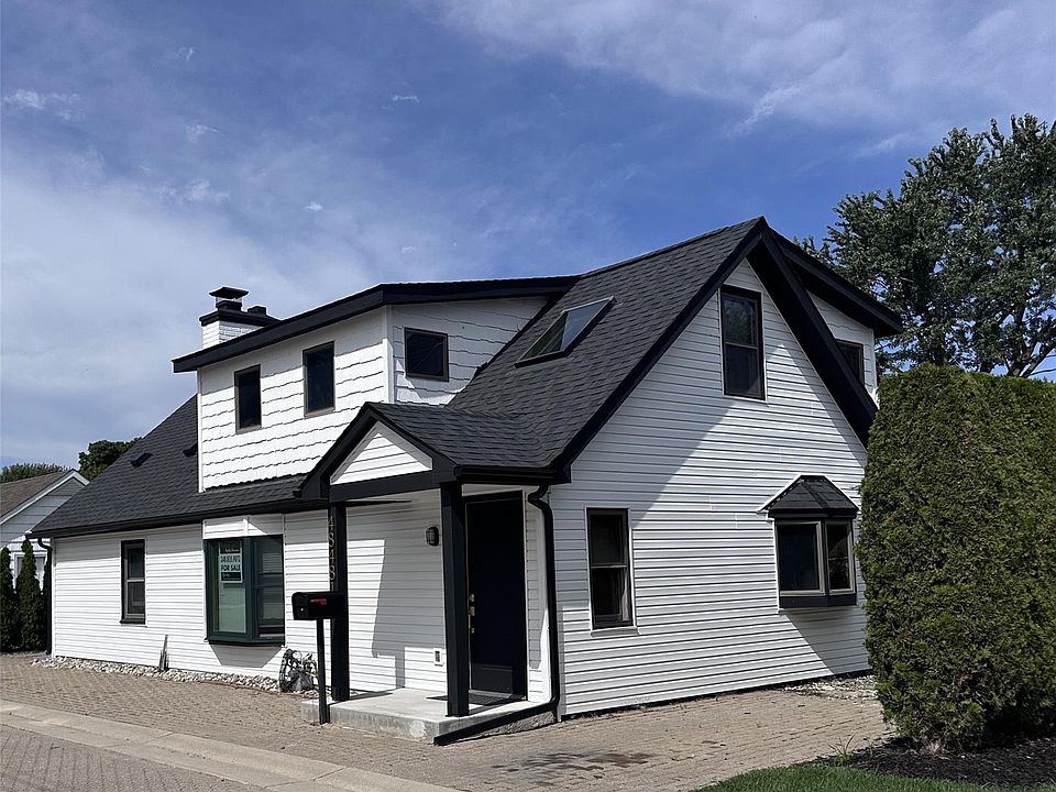 1st image of 48481 Harbor Dr