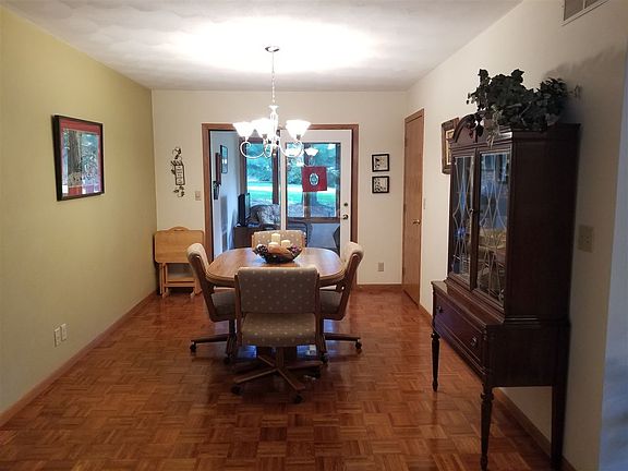5th image of 1450 Brandywine Dr