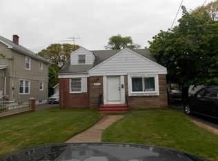 219-17 133rd Ave, Springfield Gardens, NY 11413