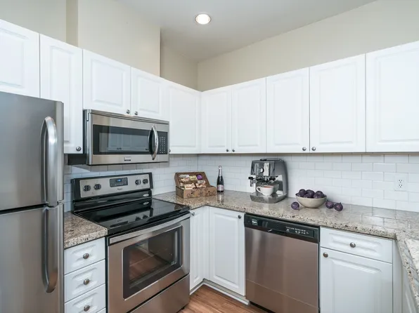 The Watermark, 530 2nd Ave APT 316, Kirkland, WA 98033