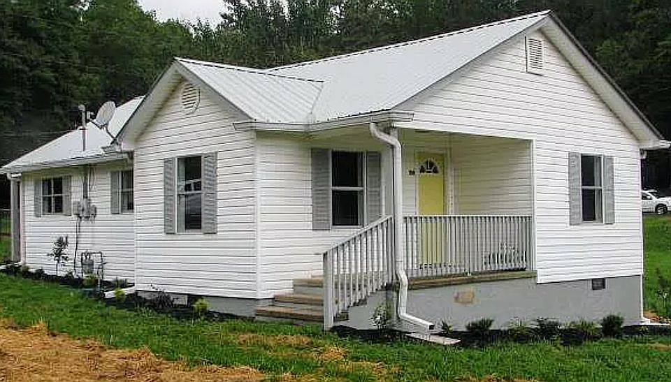 1st image of 100 Marjorie Dr