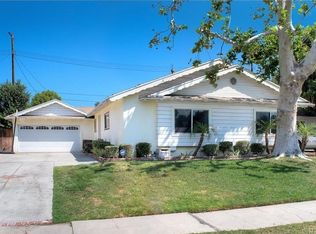 18633 Dearborn St, Northridge, CA 91324