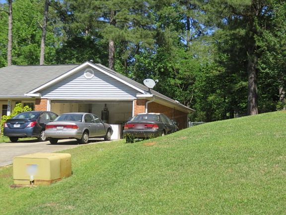 2nd image of 151 Ashbyrne Dr