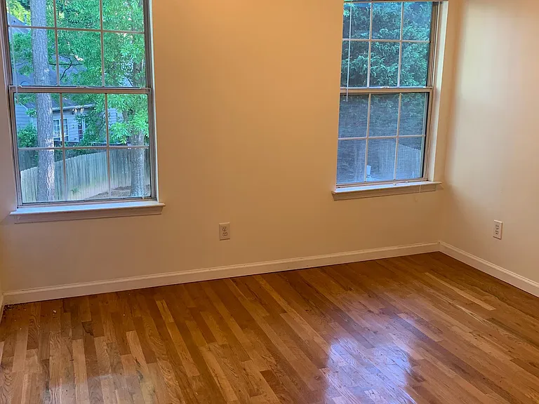 2157 Wilmington Cir NE — Photo 7