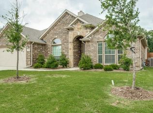 1304 Bankston Ln, Mansfield, TX 76063