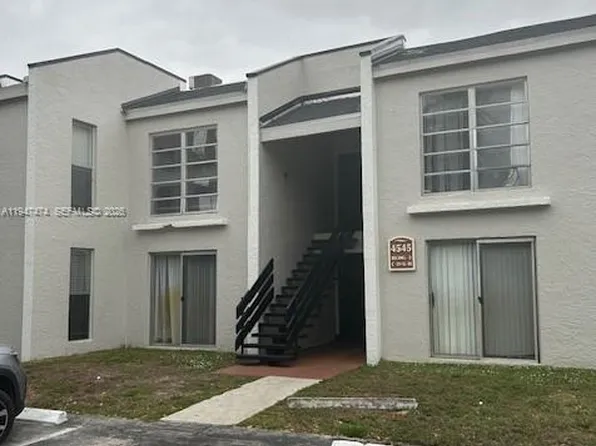 4545 Treehouse Ln #H, Fort Lauderdale, FL 33319