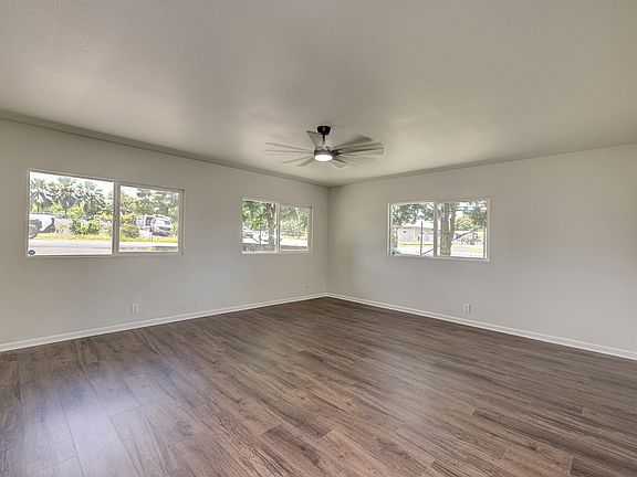 3rd image of 424 W Puainako St