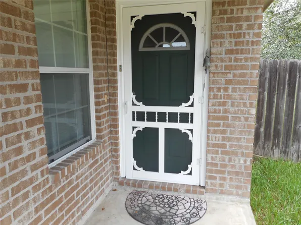 723 Levi Bnd, Magnolia, TX 77354