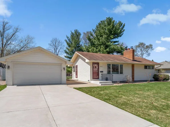 9212 11th Ave S, Bloomington, MN 55420