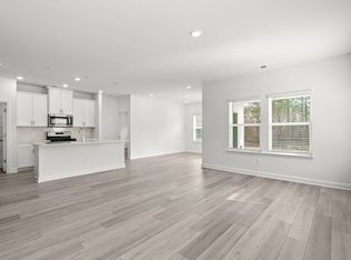 213 Evergreen St, Longs, SC 29568