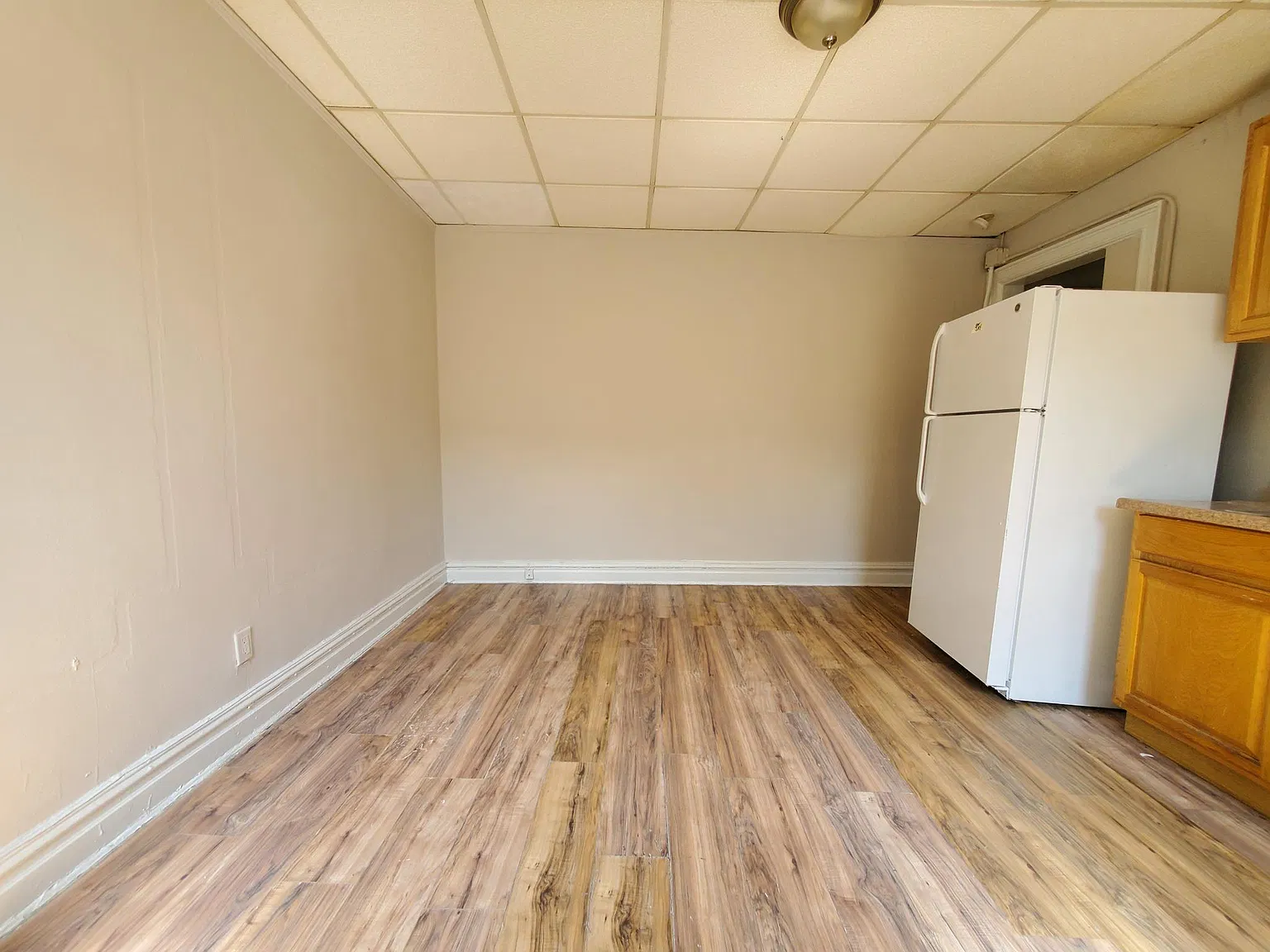 1 bed, 650 sqft, $1,600 — Photo 2