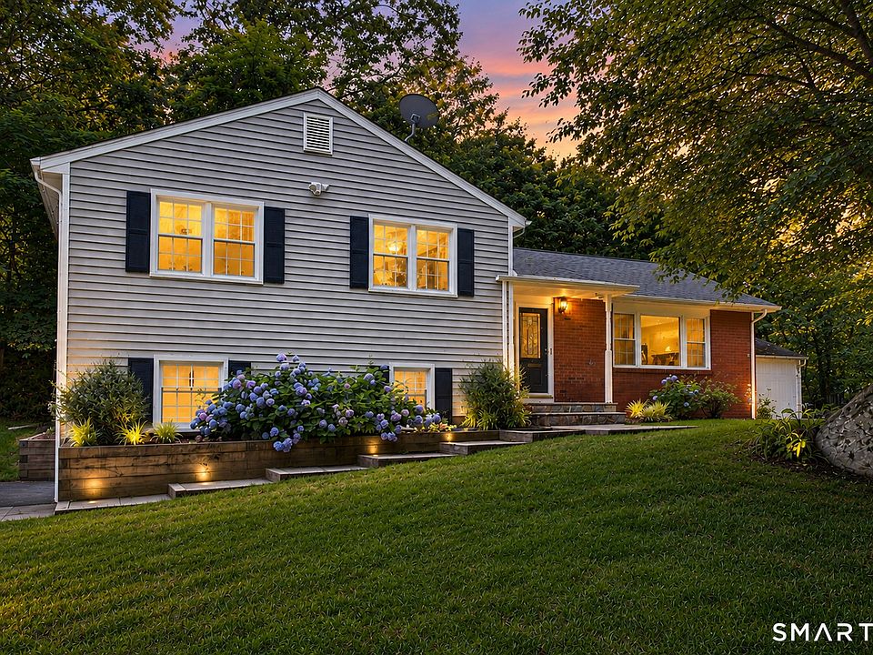 1st image of 884 Indian Hill Road