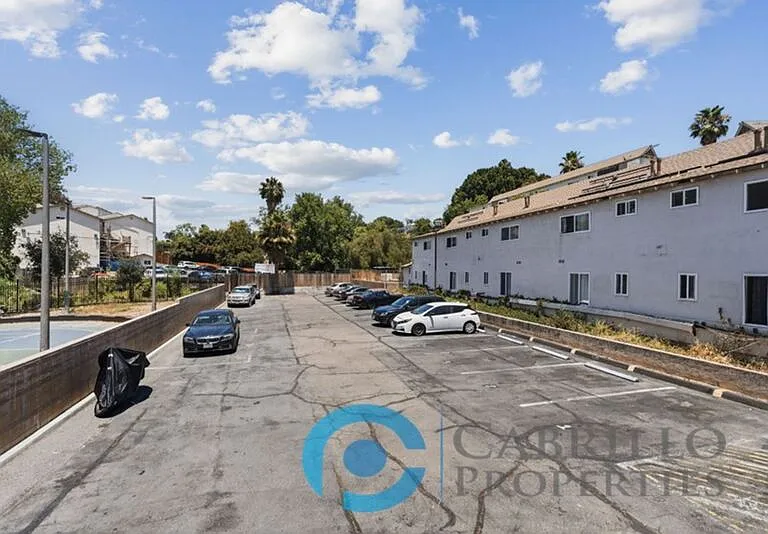 5048 Wightman St #1 — Photo 2