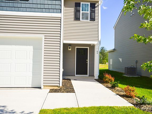 3rd image of 64 Lillian Ln