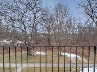 80 Damon Rd APT 2308, Northampton, MA 01060