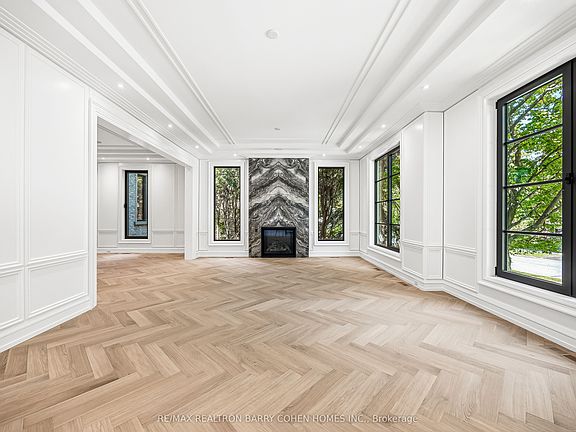 3rd image of 27 Penwood Cres