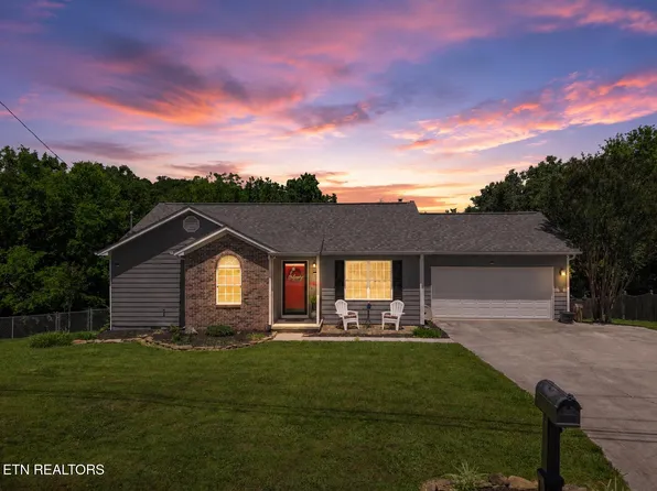 6055 Warrenpark Ln, Knoxville, TN 37912