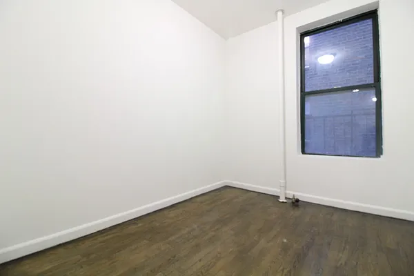 Rented by Keller Williams NYC | media 27