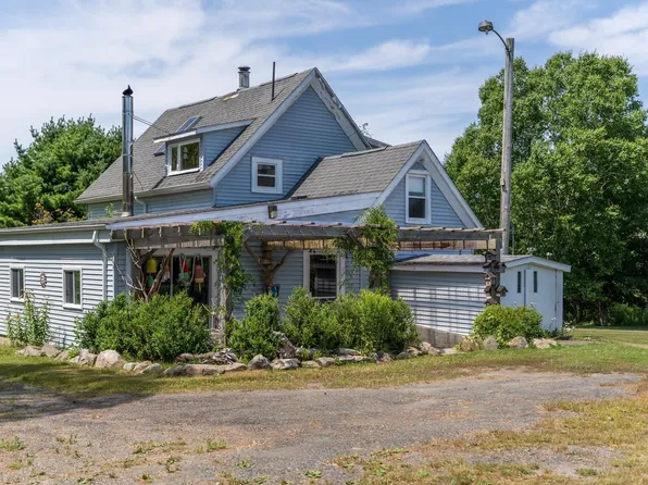 904 Brazil Lake Rd, Yarmouth, NS B5A 5N3