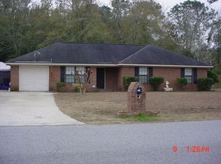 254 McCumber Dr, Allenhurst, GA 31301