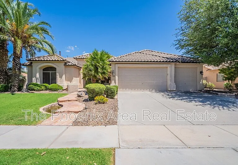 4663 S Oleander Dr — Photo 2
