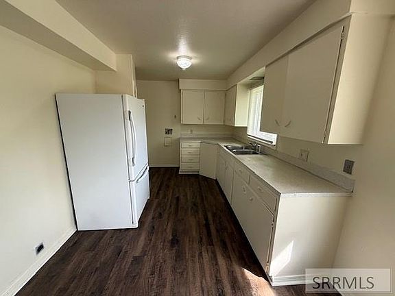 4th image of 1322 Willard Ave