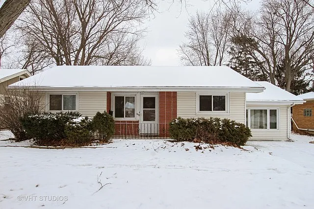 450 Osage St photo 1