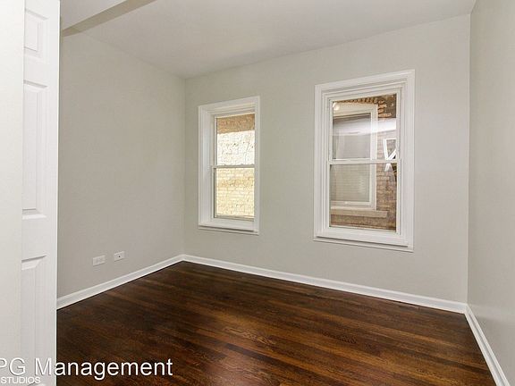 4th image of 4343 W Drummond Pl #1