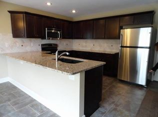 9410 N Adrian Ave, Kansas City, MO 64154