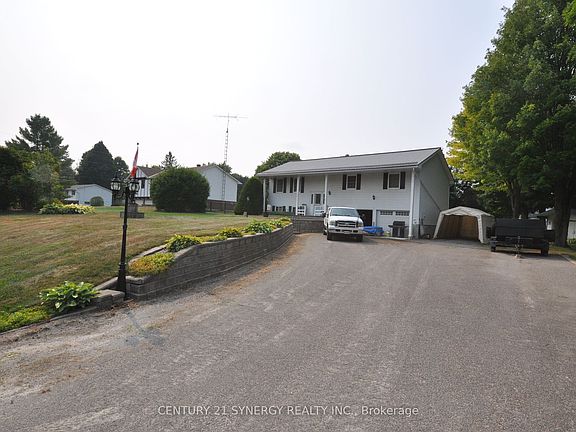 2nd image of 186 Golf Club Rd N