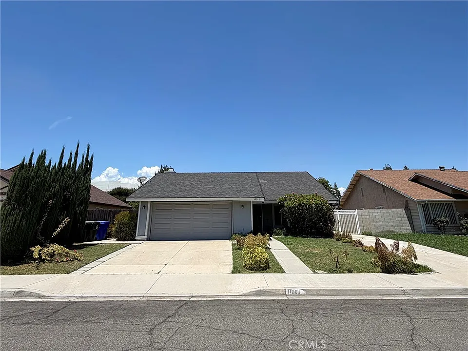 10311 Oak Bark Ln