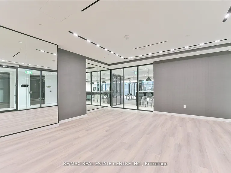 117 Broadway Ave #1406 — Photo 25