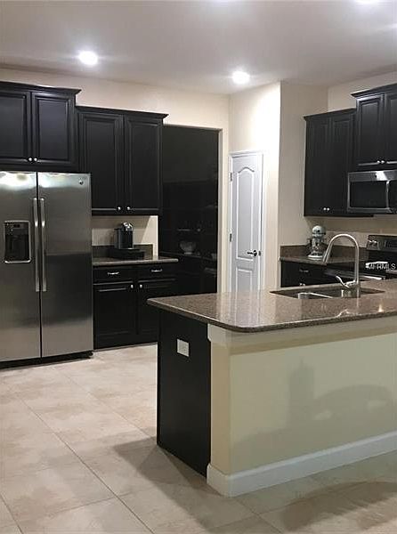 2nd image of 15253 Evergreen Oak Loop