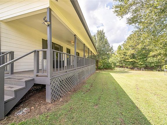 2nd image of 2188 County Road 201
